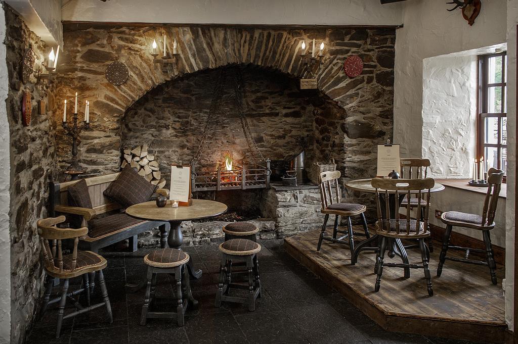The Falls Of Dochart Inn Killin Exterior foto