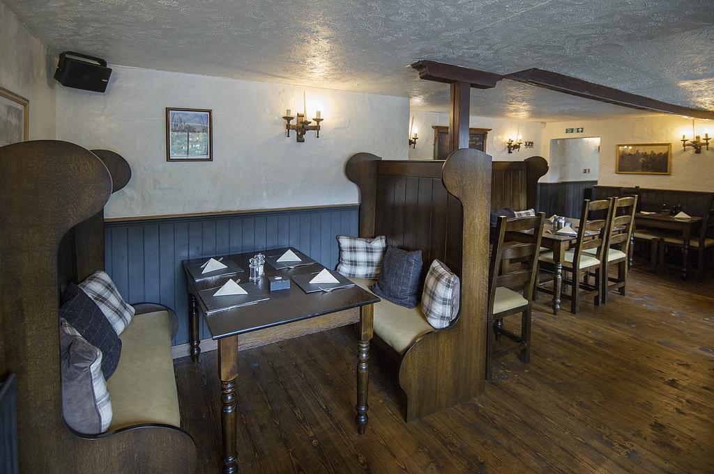 The Falls Of Dochart Inn Killin Exterior foto